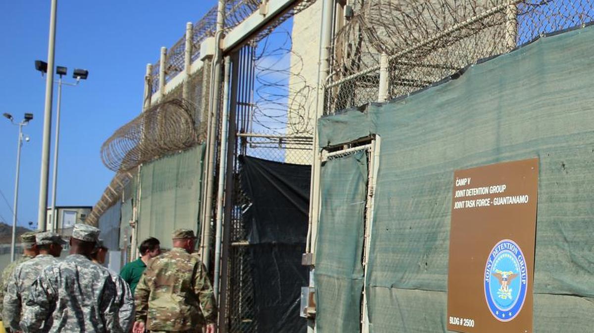 De los 91 presos que alberga actualmente Guantánamo, un total de 35 han recibido la aprobación para ser enviados a terceros países “en los próximos meses”.