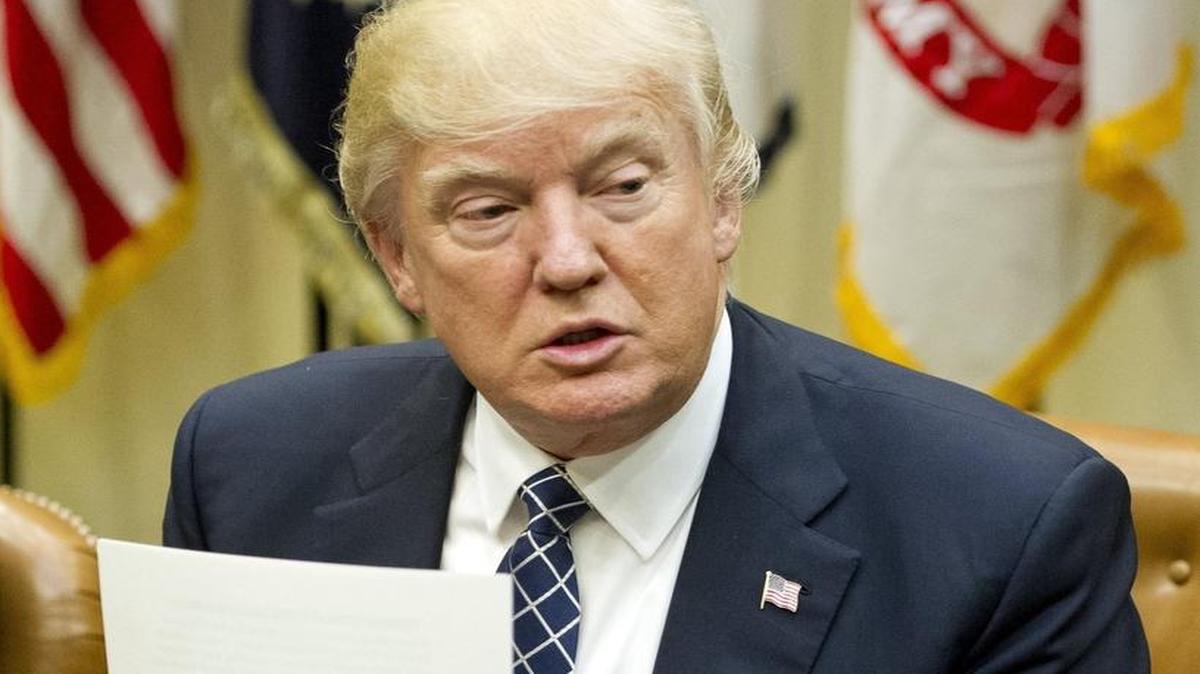 El presidente Donald Trump en el salón Roosevelt de la Casa Blanca, en Washington, el 28 de marzo de 2017.