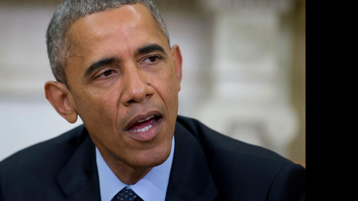 
Obama explicó que de este modo seguirían vigentes las capacidades de las agencias de seguridad para investigar redes terroristas solicitando una orden judicial para obtener ciertos registros o intervenciones telefónicas puntuales para rastrearlos.
