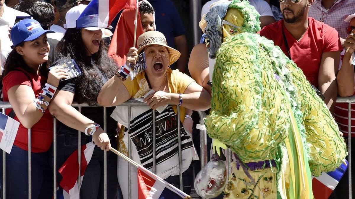 
Miles de dominicanos asistieron el domingo al tradicional desfile por las calles de Nueva York.

