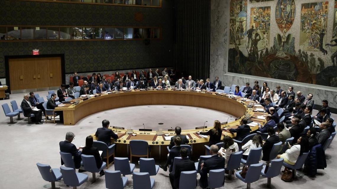 El Consejo de Seguridad de la ONU se reúne de urgencia para analizar el ataque químico en la localidad siria de Jan Shijún, en Nueva York, Estados Unidos, el 5 de abril de 2017.