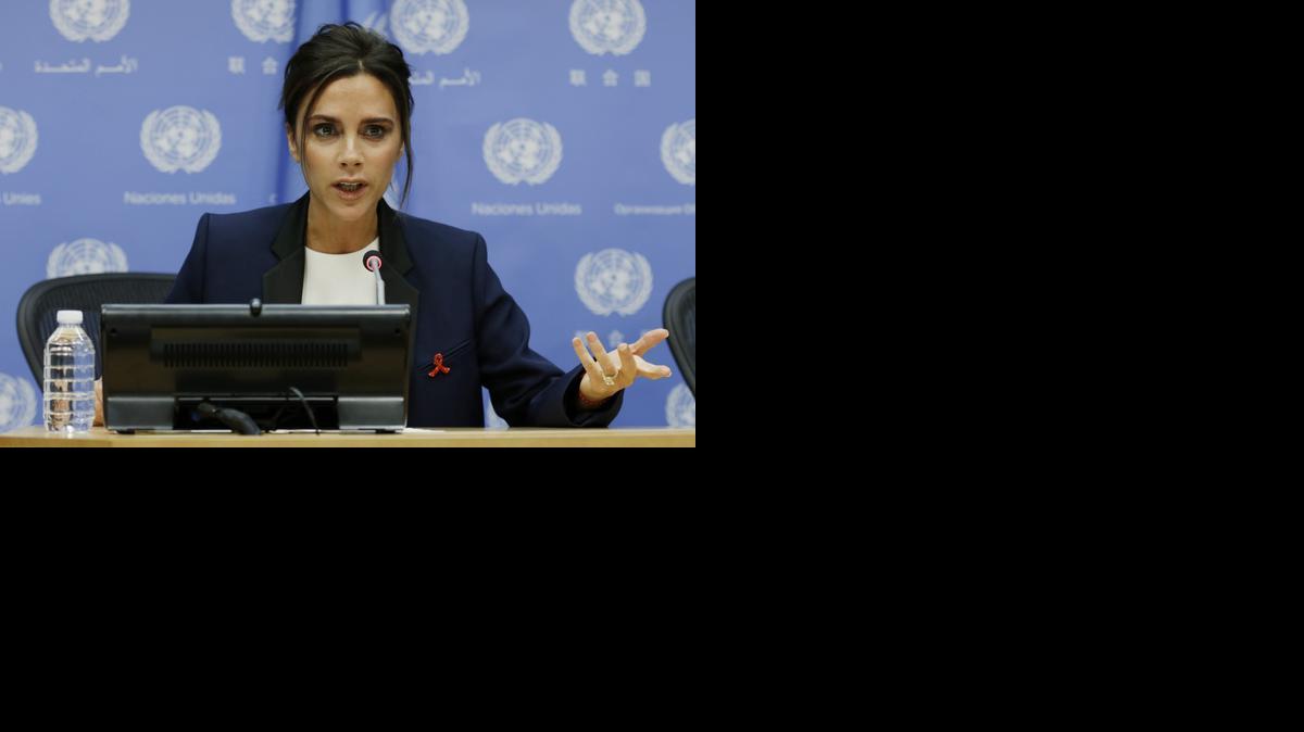 <cutline_leadin>La ex</cutline_leadin> cantante y diseñadora Victoria Beckham durante una rueda de prensa en calidad de embajadora para la ONU, en su sede de Nueva York, este jueves.