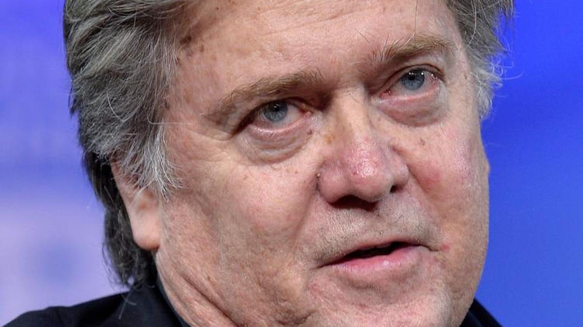 El ex asesor del presidente Trump, Steve Bannon en una foto de archivo de febrero de 2018.