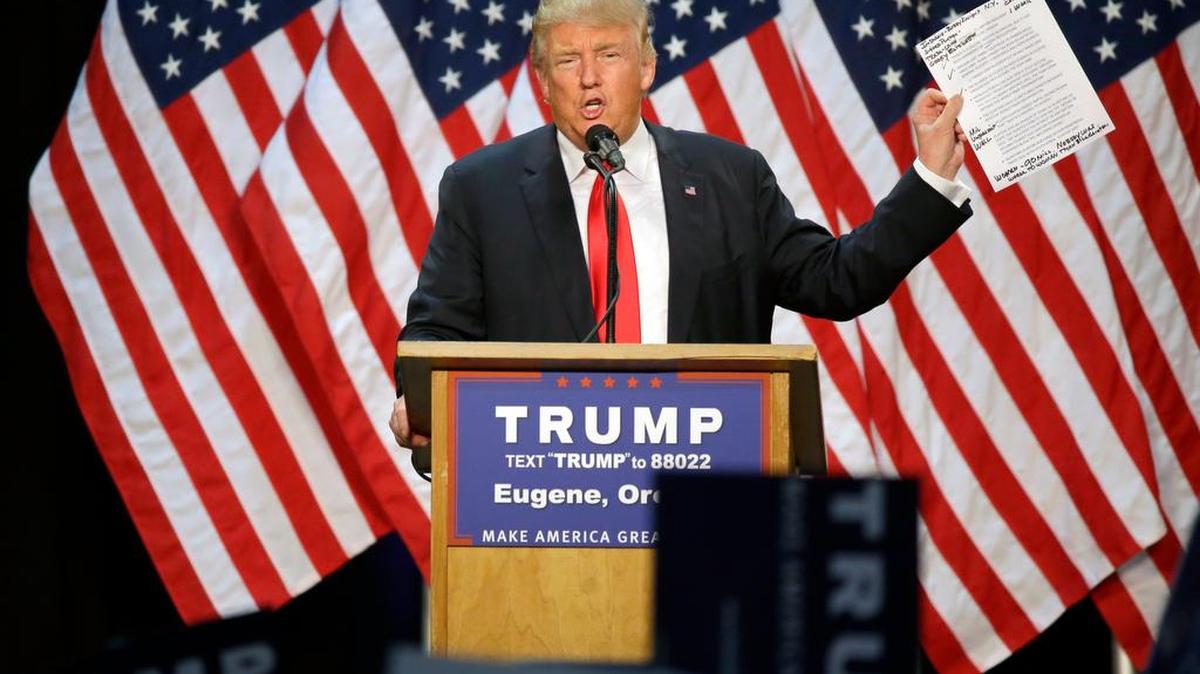 El Partido Republicano se revuelve entre la incredulidad, el rechazo y la aceptación de que su futuro está en manos de Donald Trump, un magnate explosivo e imprevisible.