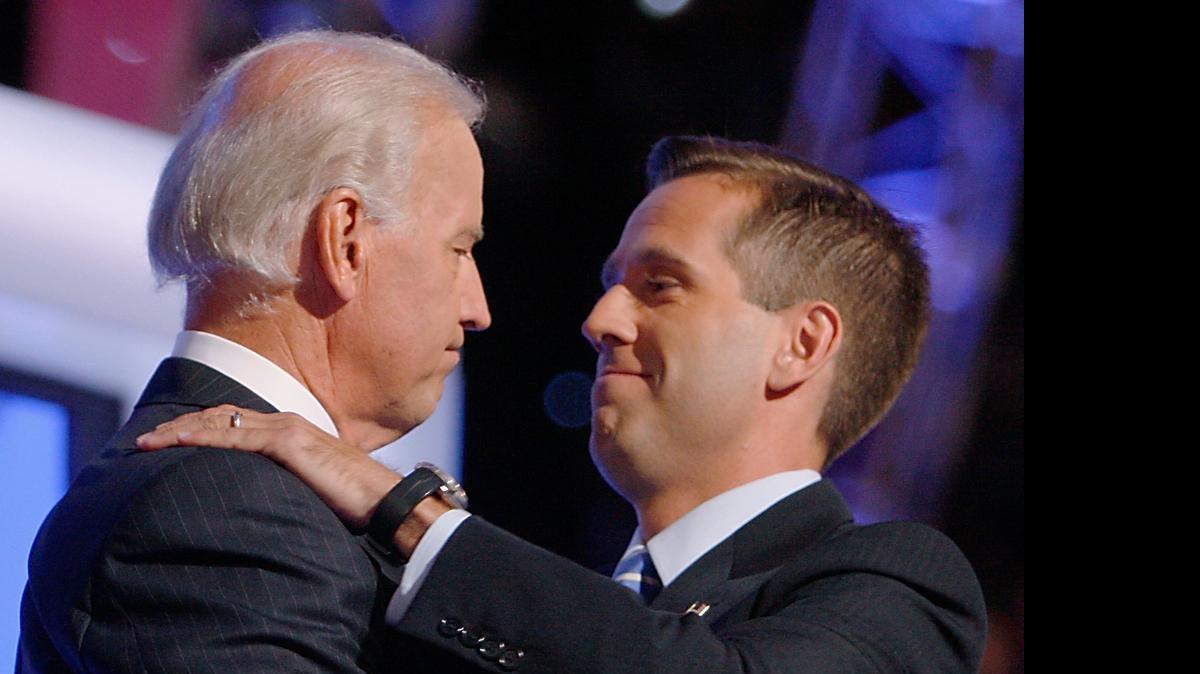 
Beau Biden (der.) murió del cáncer de cerebro que le habían diagnosticado hacía menos de dos años. Tenía 46 años. 
