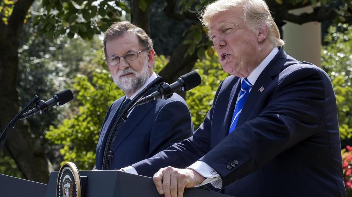 El presidente de Estados Unidos, Donald Trump y el presidente del Gobierno español, Mariano Rajoy, ofrecen una rueda de prensa tras la reunión que han mantenido el martes 26 de septiembre de 2017, en la Casa Blanca, en Washington, D.C.