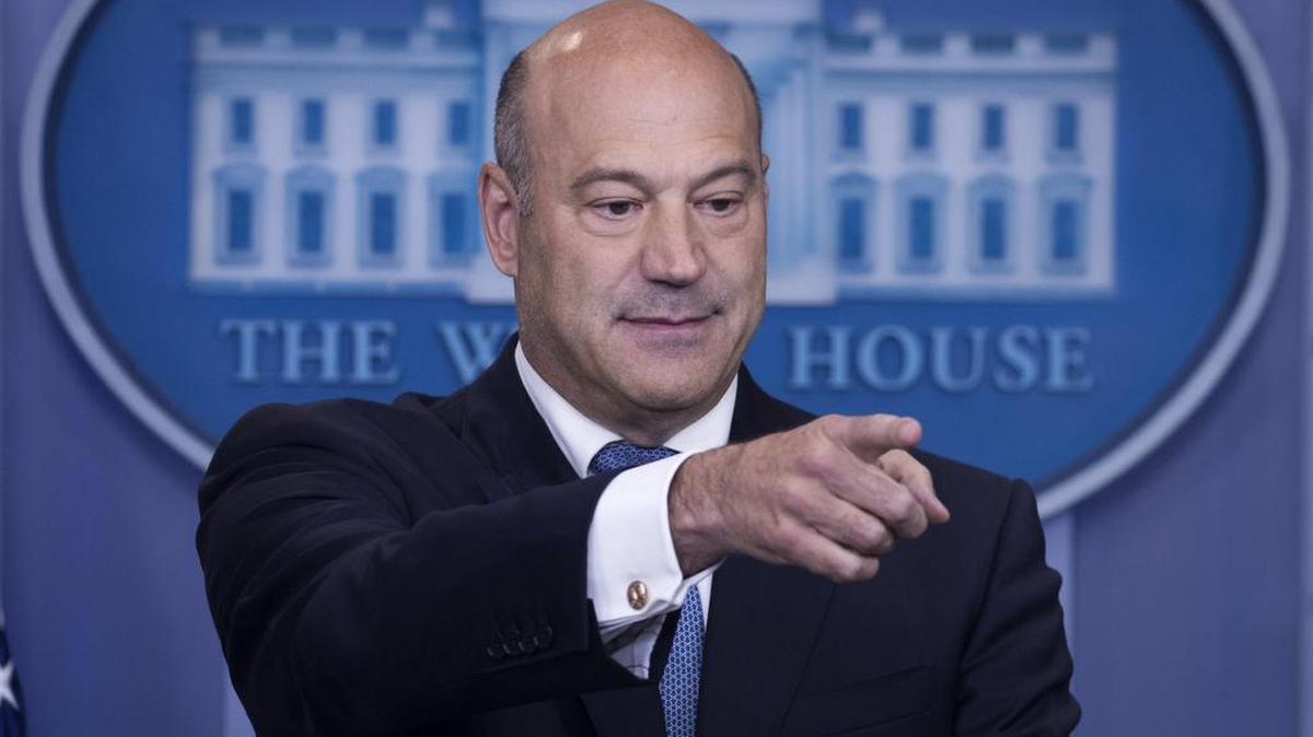 El director del Consejo Económico Nacional Gary Cohn responde preguntas de los medios de comunicación durante la rueda de prensa diaria de la Casa Blanca en Washington, DC (Estados Unidos), el jueves 28 de septiembre de 2017.