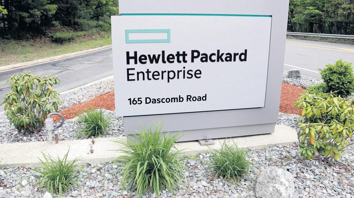 Un letrero en la entrada de la compañía Hewlett Packard Enterprise, en Andover, Massachusetts.