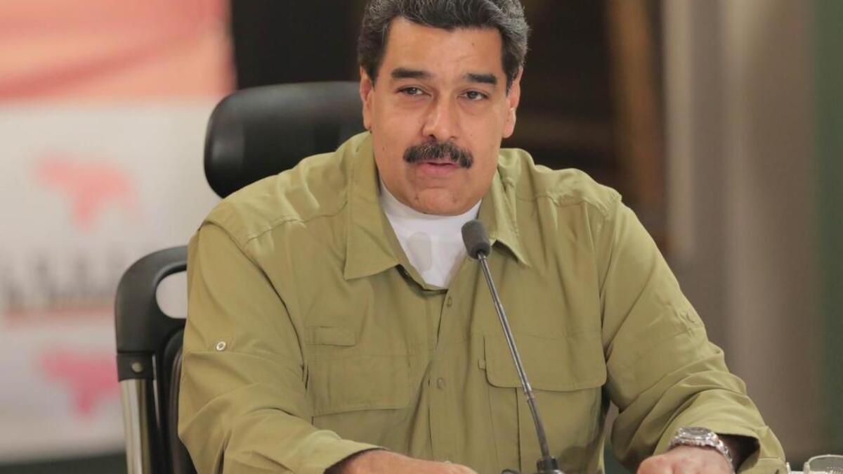 Fotografía cedida por la oficina de prensa del Palacio de Miraflores, del presidente de Venezuela, Nicolás Maduro, durante un acto de Gobierno el lunes 6 de noviembre de 2017, en Caracas (Venezuela).