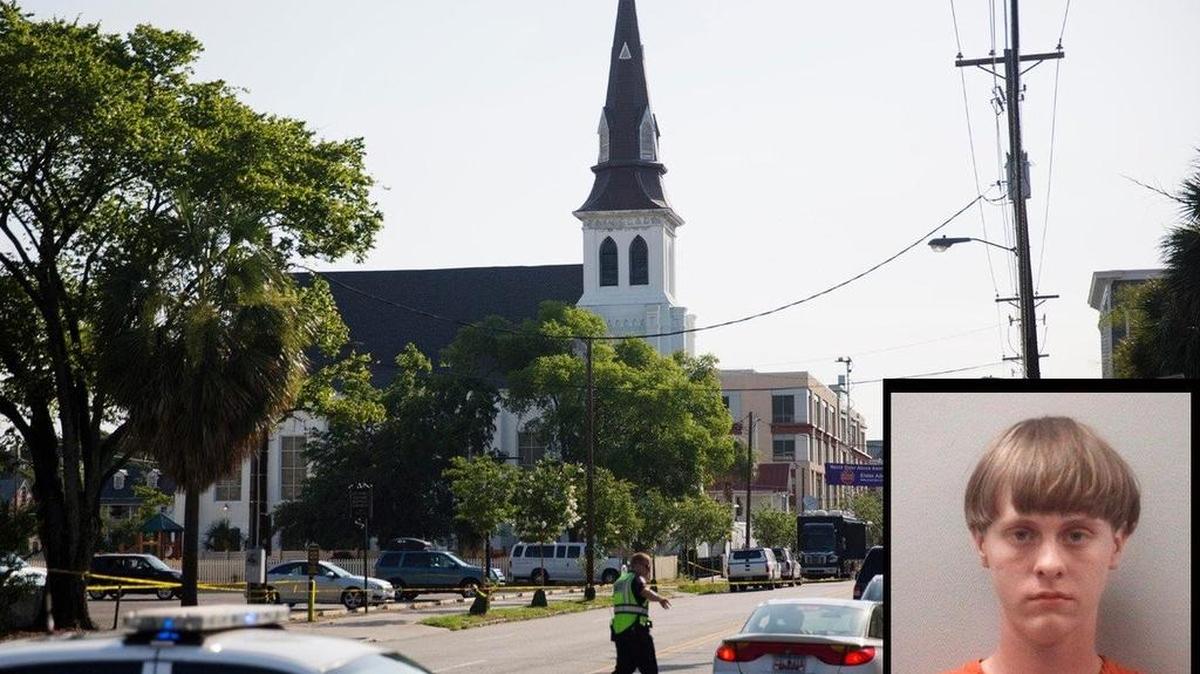 
Dylann Roof, el acusado de matar a nueve feligreses el pasado junio en una iglesia de la comunidad negra de Carolina del Sur, se declaró el viernes no culpable por crímenes de odio y otros cargos.

