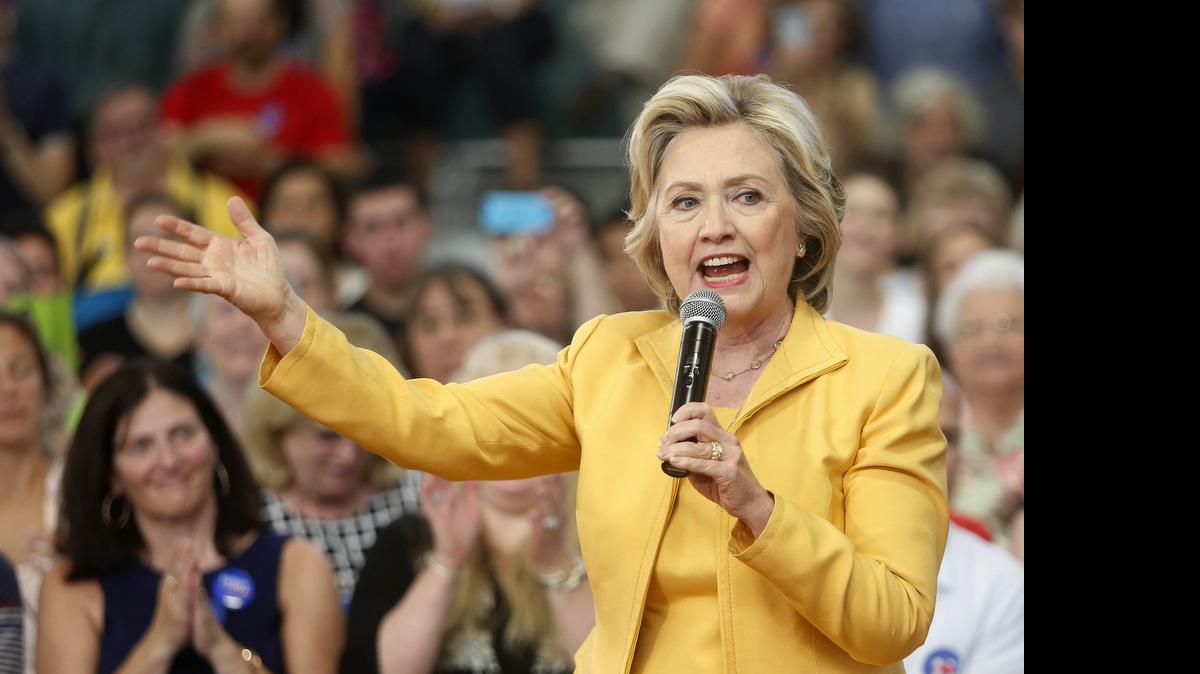 
Hillary Clinton hablará este viernes, en la Universidad Internacional de la Florida, sobre las nuevas políticas del gobierno de Barack Obama hacia Cuba.




