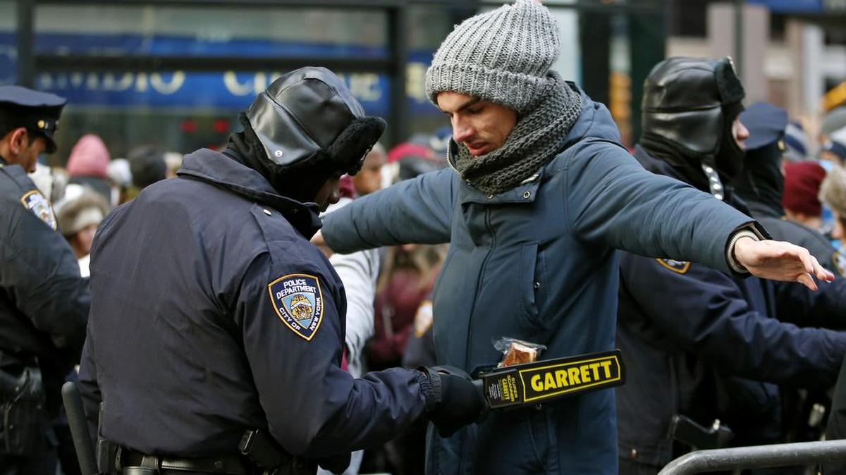 Tras los atentados en París, un video del Estado Islámico (EI), que se adjudicó esos ataques, mostró imágenes de Nueva York, entre ellas de Times Square.