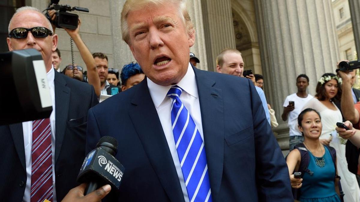 
 Donald Trump
