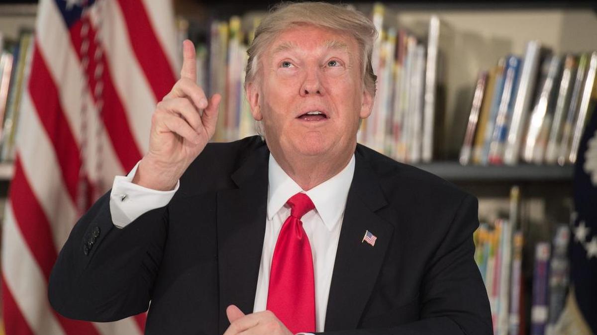 El presidente Donald Trump en una reunión el 03 de marzo de 2017 en Orlando, Flroida.