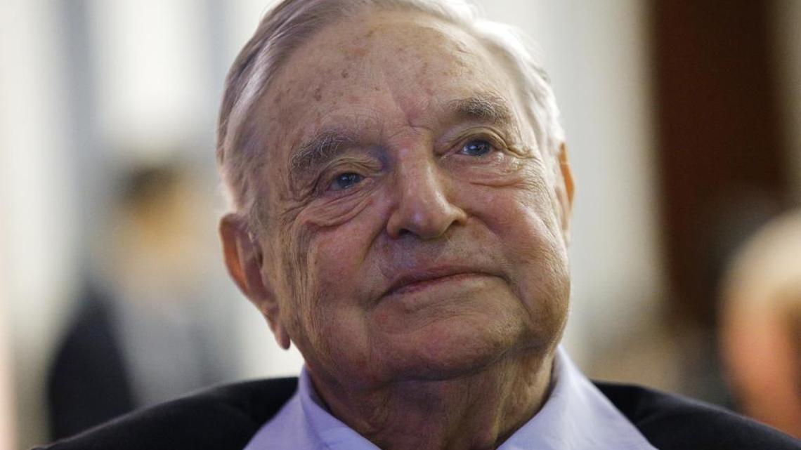 Por qué George Soros es el villano del Partido Republicano en la venta de una emisora de radio en español
