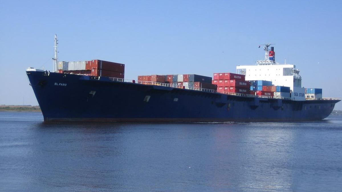 Los equipos de rescate pusieron fin a su búsqueda de los restos de un buque de carga en lo profundo del Atlántico sin hallar la caja negra del navío.