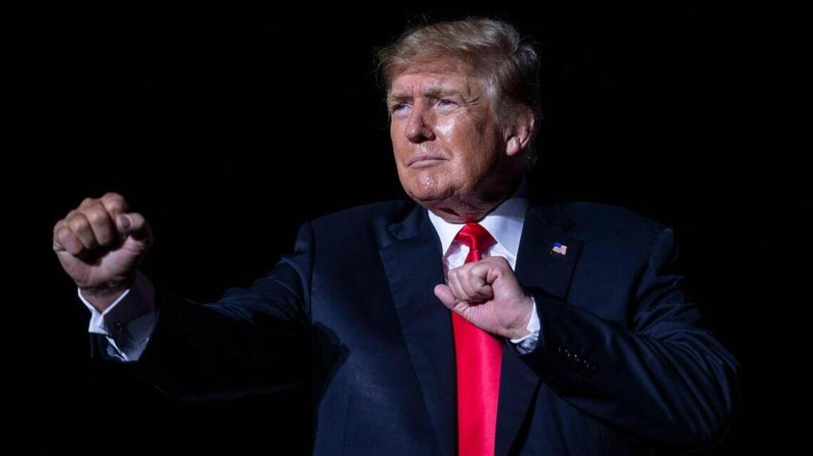Trump planea grandes centros de detención para inmigrantes ilegales previo a su expulsión