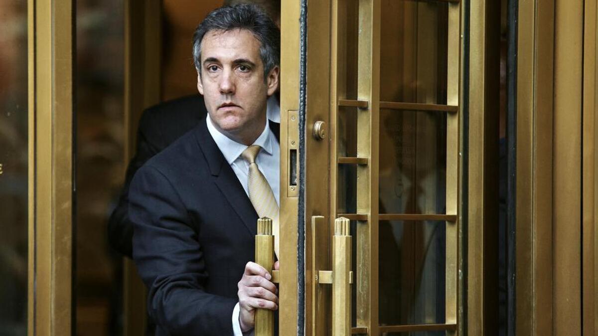 Michael Cohen, el ex abogado y defensor del presidente Donald Trump, se retira de la corte federal de Nueva York después de declararse culpable de violar las leyes de financiamiento de campañas en Nueva York, el 21 de agosto de 2018.