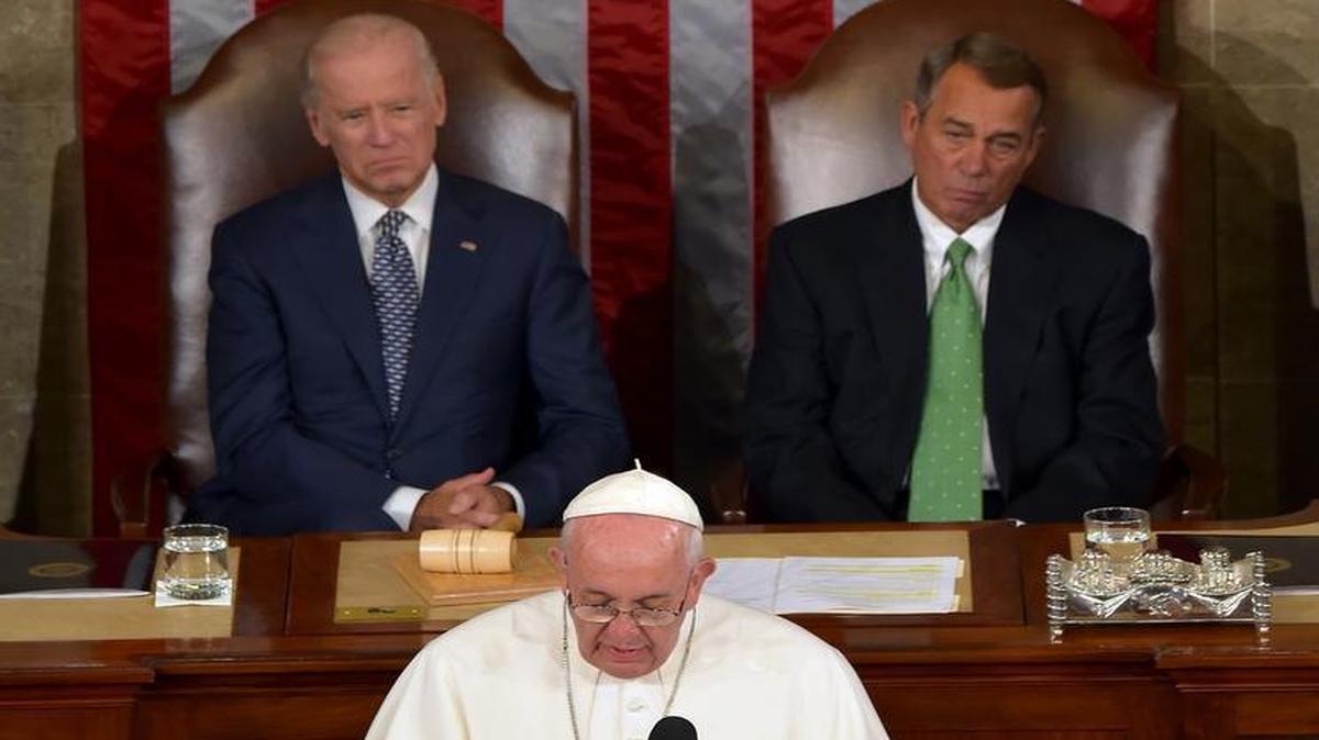 
El papa Francisco advirtió el jueves en un discurso en el Congreso de Estados Unidos de que "ninguna religión es inmune a diversas formas de aberración individual o de extremismo ideológico". 
