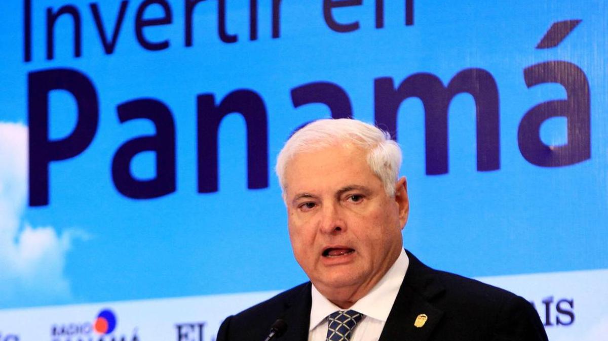 Fotografía de archivo del 10 de junio de 2013, del entonces presidente de Panamá, Ricardo Martinelli, en un foro en Ciudad de Panamá.