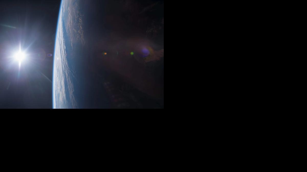 <cutline_leadin>Una vista </cutline_leadin>del Golfo de México y la costa del Golfo de Estados Unidos en una puesta de sol tomada desde la Estación Espacial Internacional (ISS). Foto archivo<252><252><252><252><252><252><252><252>