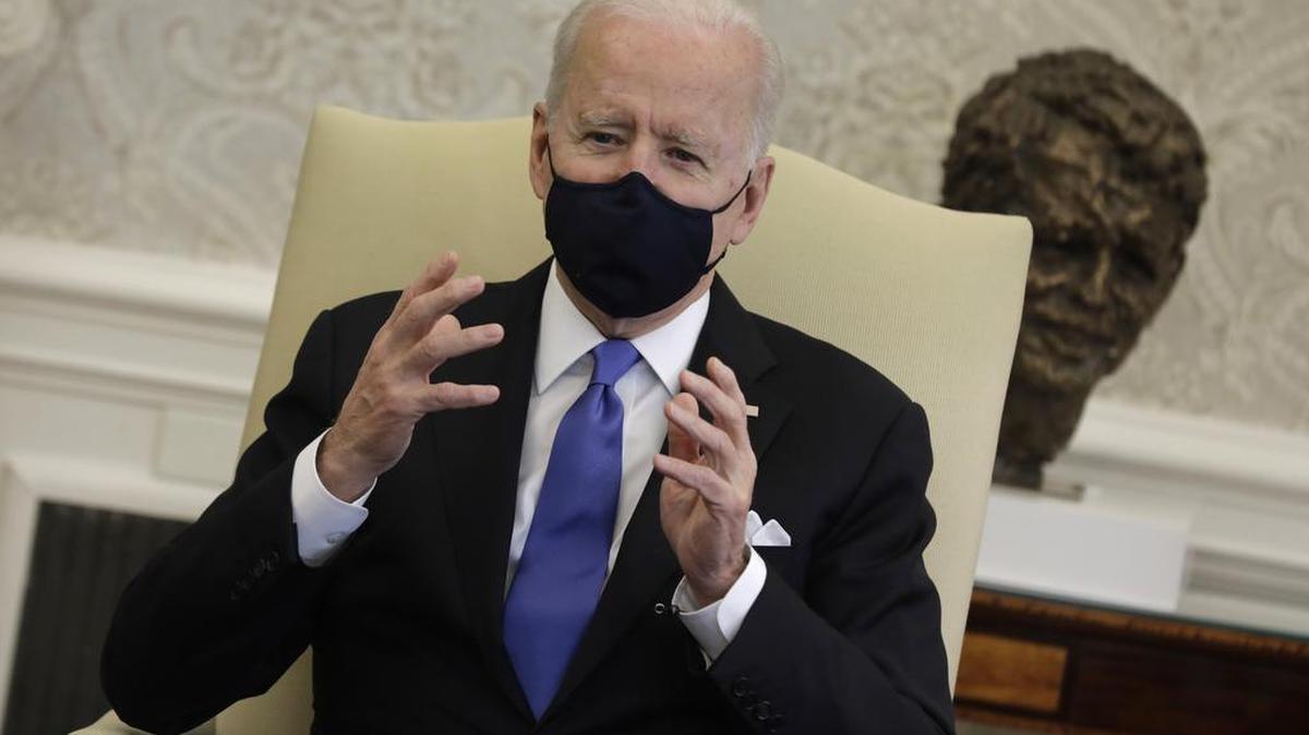 El presidente Joe Biden se ha mostrado “satisfecho con los progresos” para lograr el objetivo de la aprobación definitiva del paquete de estímulo para mediados de marzo.