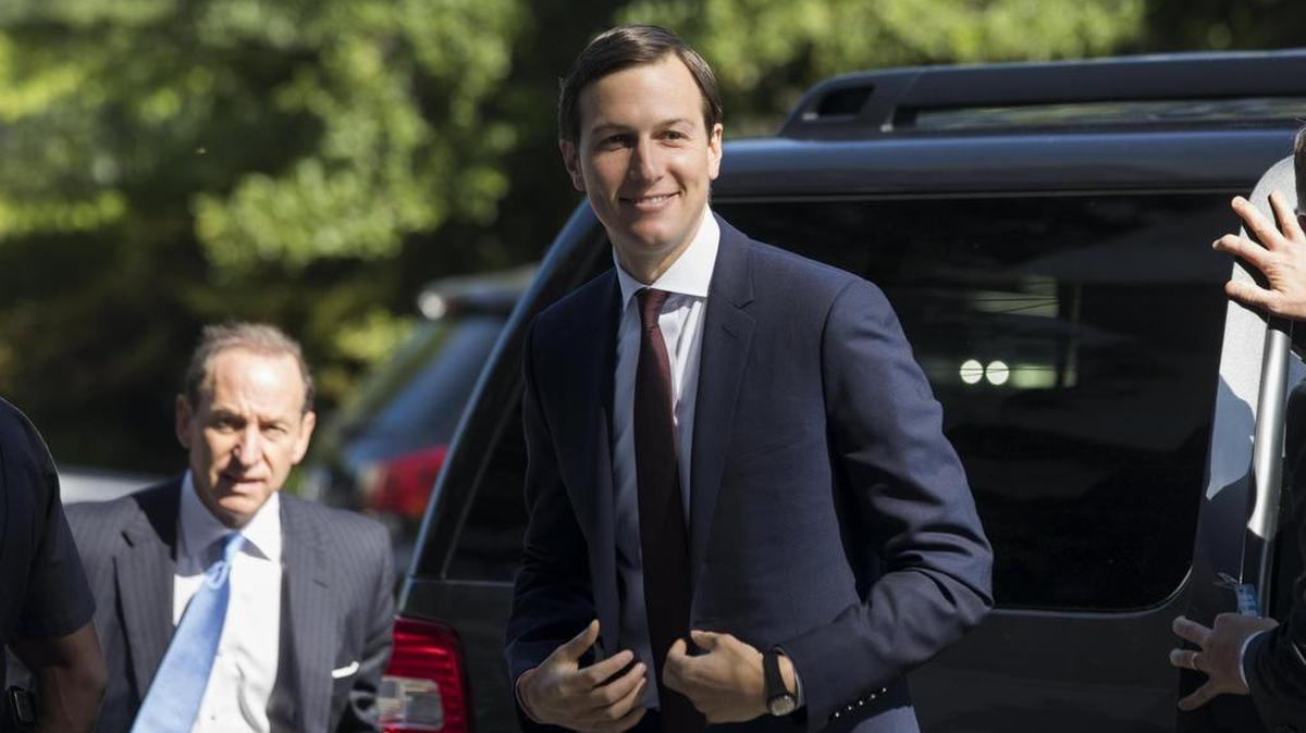 El yerno y asesor del presidente Donald Trump, Jared Kushner, a su llegada al Comité de Inteligencia del Senado en referencia a la intervención rusa en las elecciones estadounidenses, en Washington (Estados Unidos) el 24 de julio de 2017.