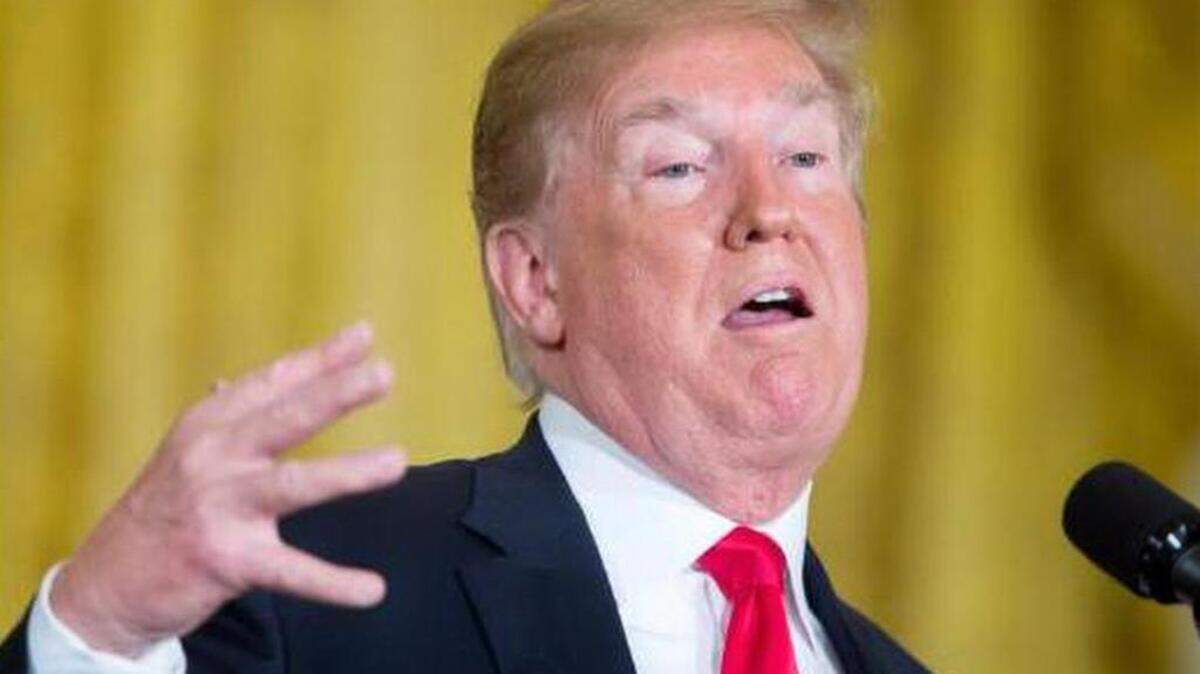 El presidente de EEUU, Donald Trump, realiza declaraciones sobre la inmigración durante una reunión del Consejo Nacional Espacial en la Sala Este de la Casa Blanca, en Washington, hoy, 18 de junio de 2018.