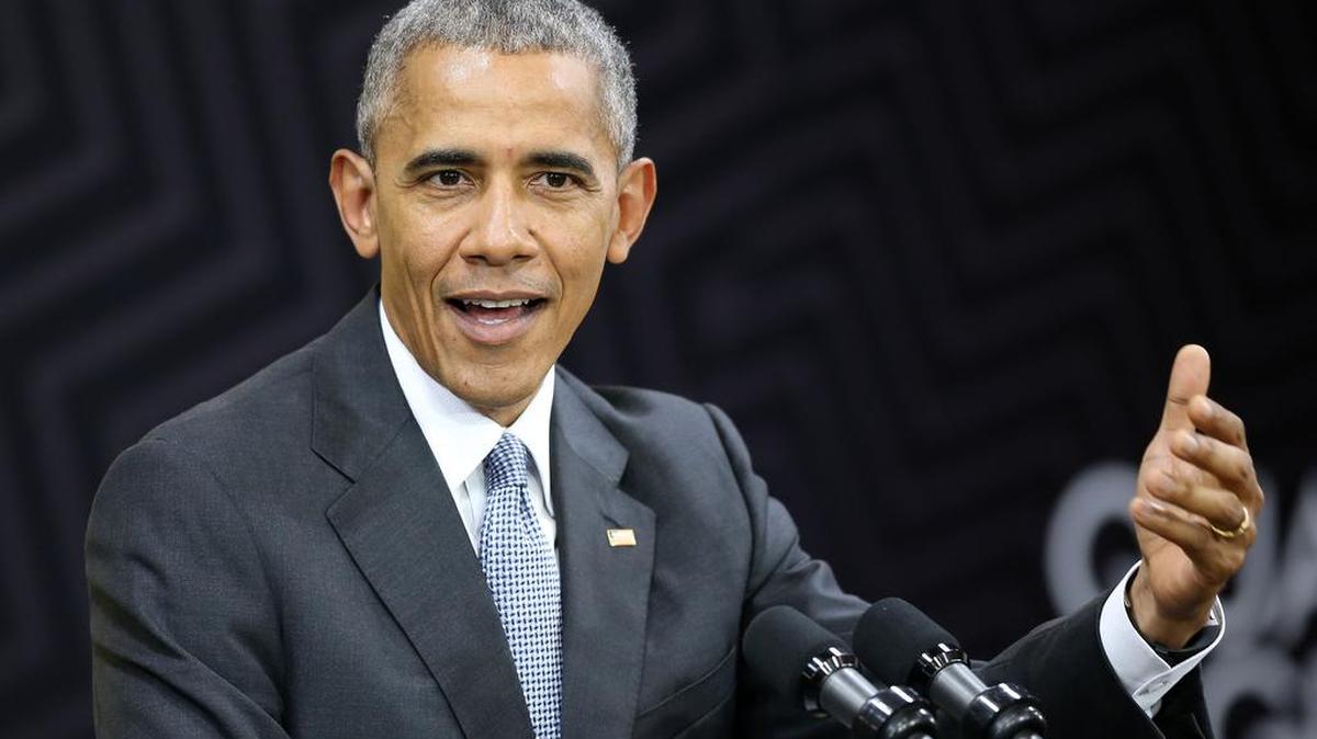 El presidente de los Estados Unidos, Barack Obama, ofrece una rueda de prensa al término de la cumbre de líderes del APEC el domingo 20 de noviembre de 2016, en Lima (Perú).