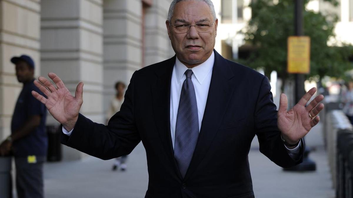 El ex secretario de Estado, Colin Powell, también usó un servidor privado para sus correos electrónicos.