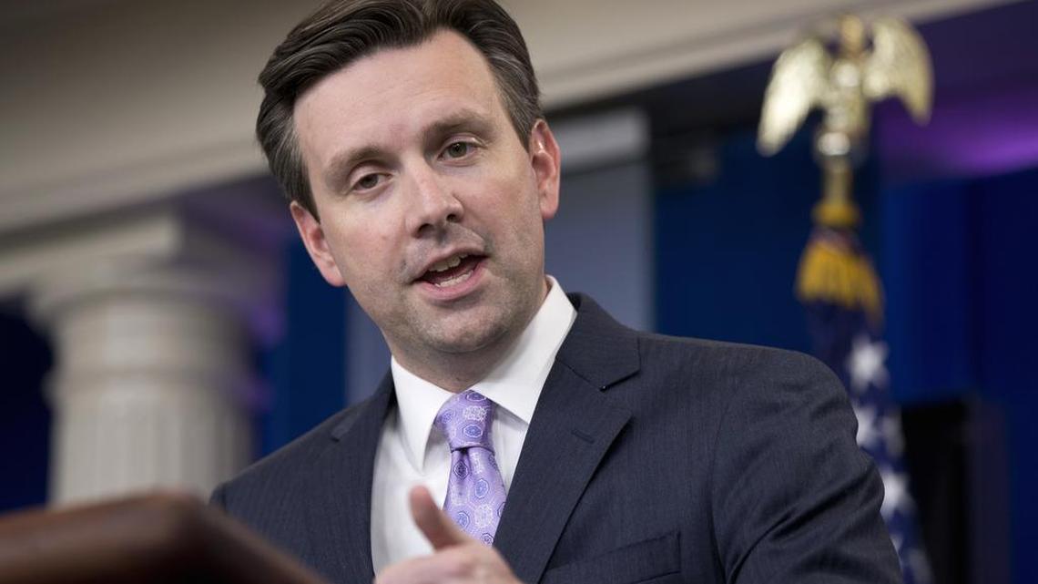 Josh Earnest, vocero de la Casa Blanca. 