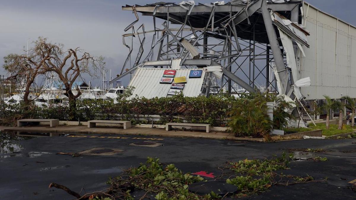 Vista de los daños causados por el huracán María el jueves 21 de septiembre de 2017, a su paso por San Juan (Puerto Rico).