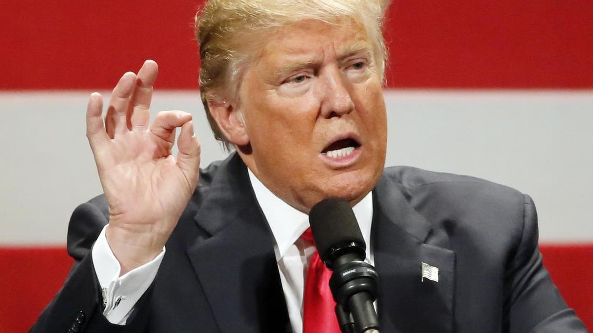 Donald Trump lidera la carrera republicana.