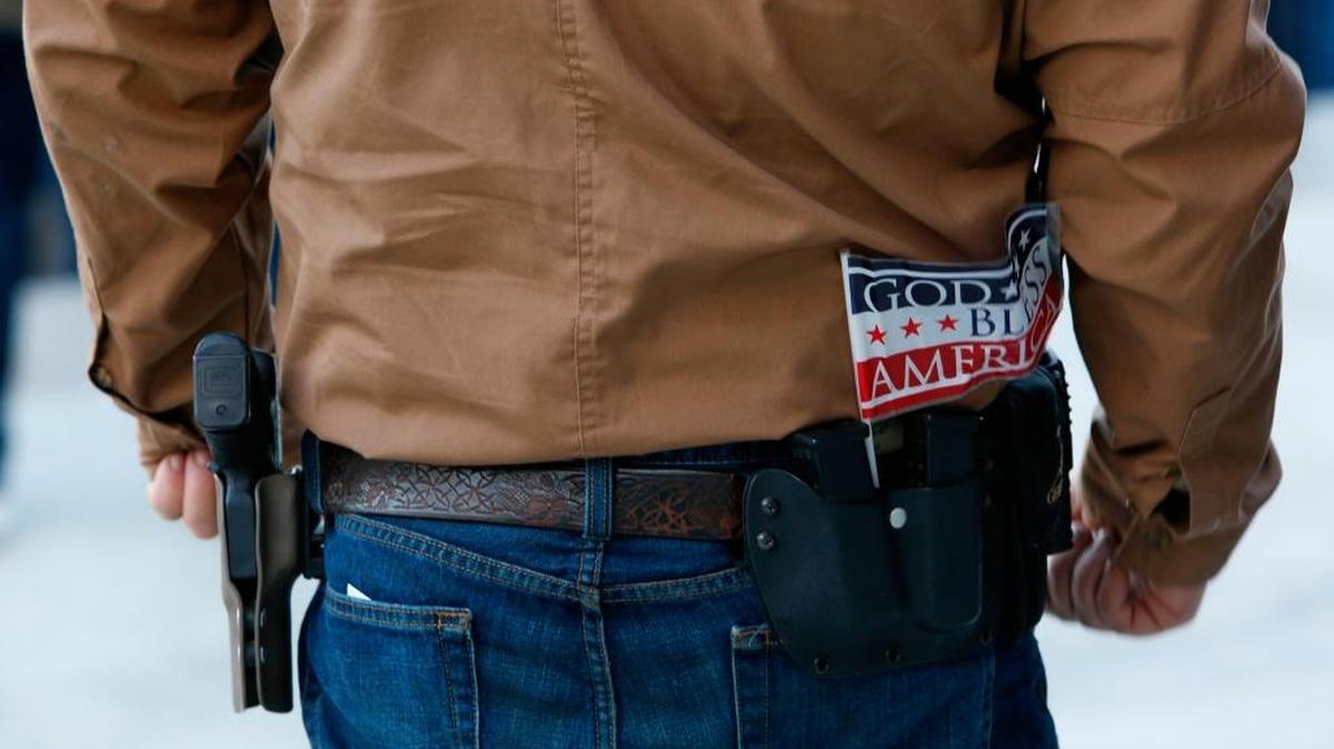 La iniciativa, convertida en prioridad de la Asociación Nacional del Rifle (NRA), se inspira en las normas sobre licencias de conducir: no importa el estado en el que se obtuvo, es válida para conducir en todo el territorio.