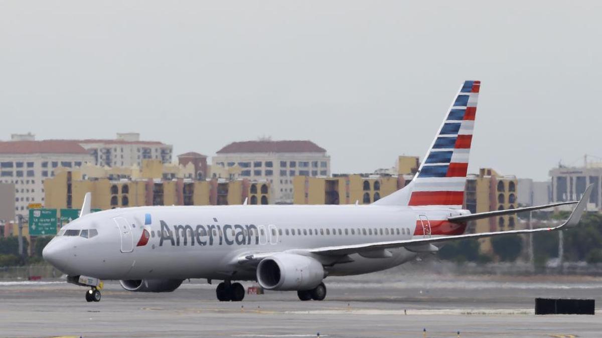 El vuelo 4680 sufrió el impacto con un ave poco después de despegar el domingo desde el Aeropuerto Internacional Key West.
