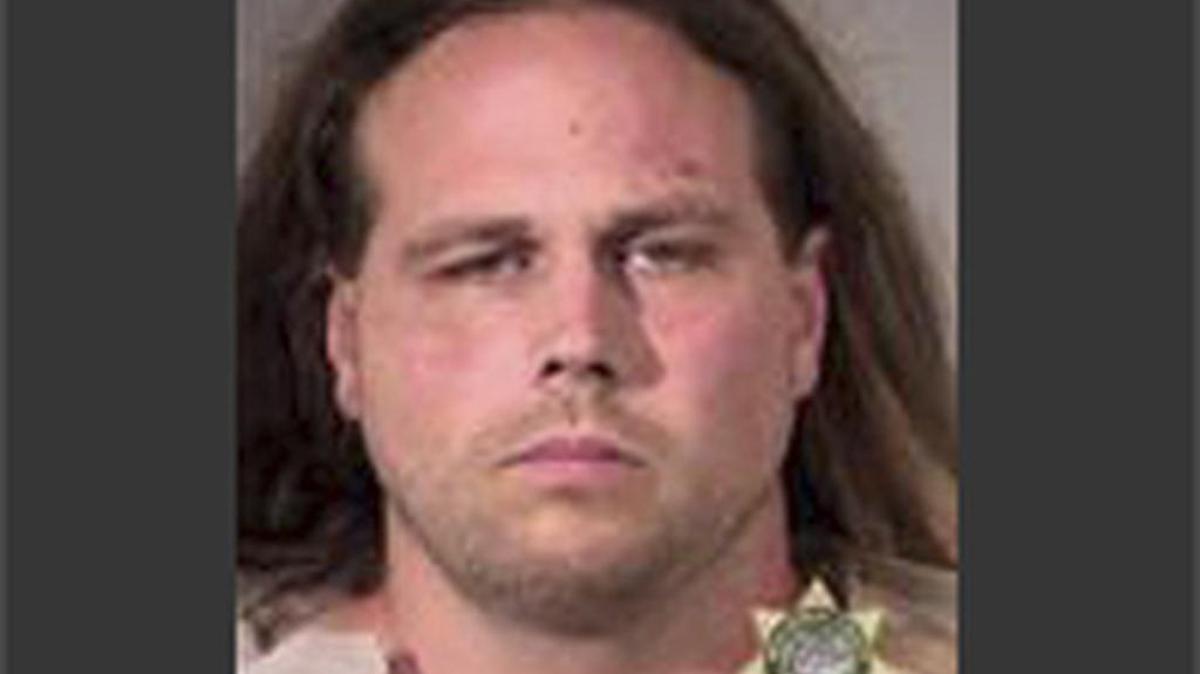 Foto proporcionada por la Oficina del Sheriff del Condado de Multnomah muestra a Jeremy Joseph Christian.