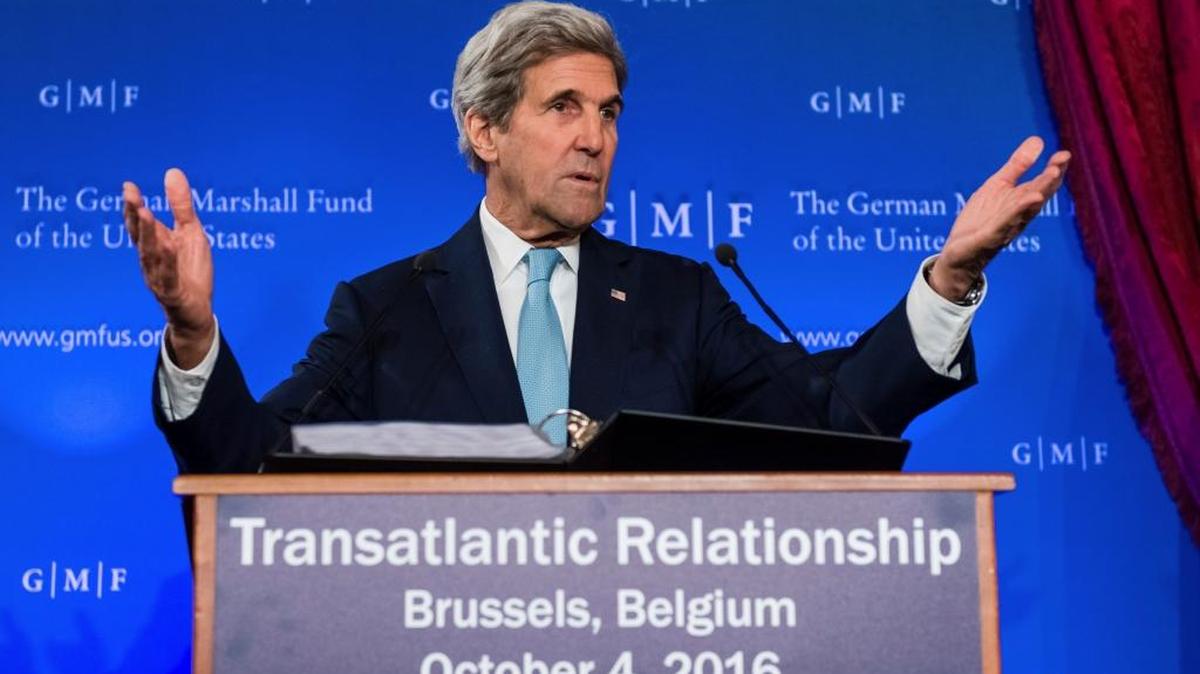 El secretario de Estado John Kerry hizo referencia a la decimoquinta ronda de negociaciones del TTIP que tiene lugar esta semana en Nueva York.