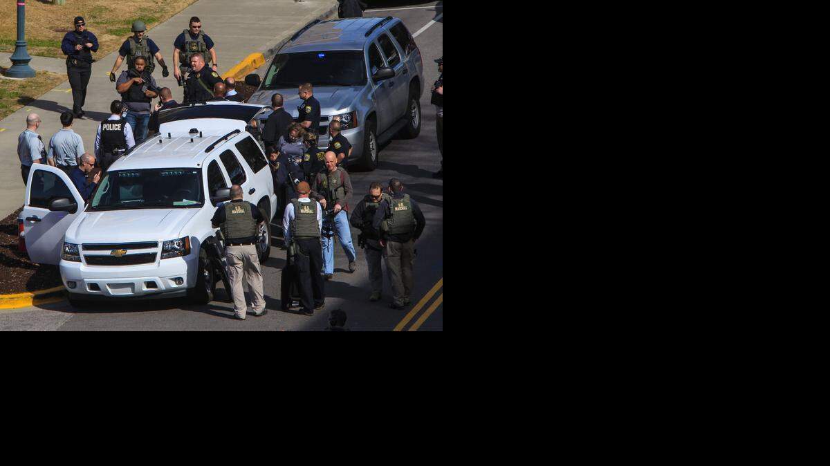 
Los disparos se registraron alrededor de la 1:00 pm hora local, en el Centro de Investigaciones de Salud Pública de la Universidad de Carolina del Sur (SCU), en la capital del estado, Columbia, y el incidente obligó a que las autoridades cerrarán el edificio por varias horas.


