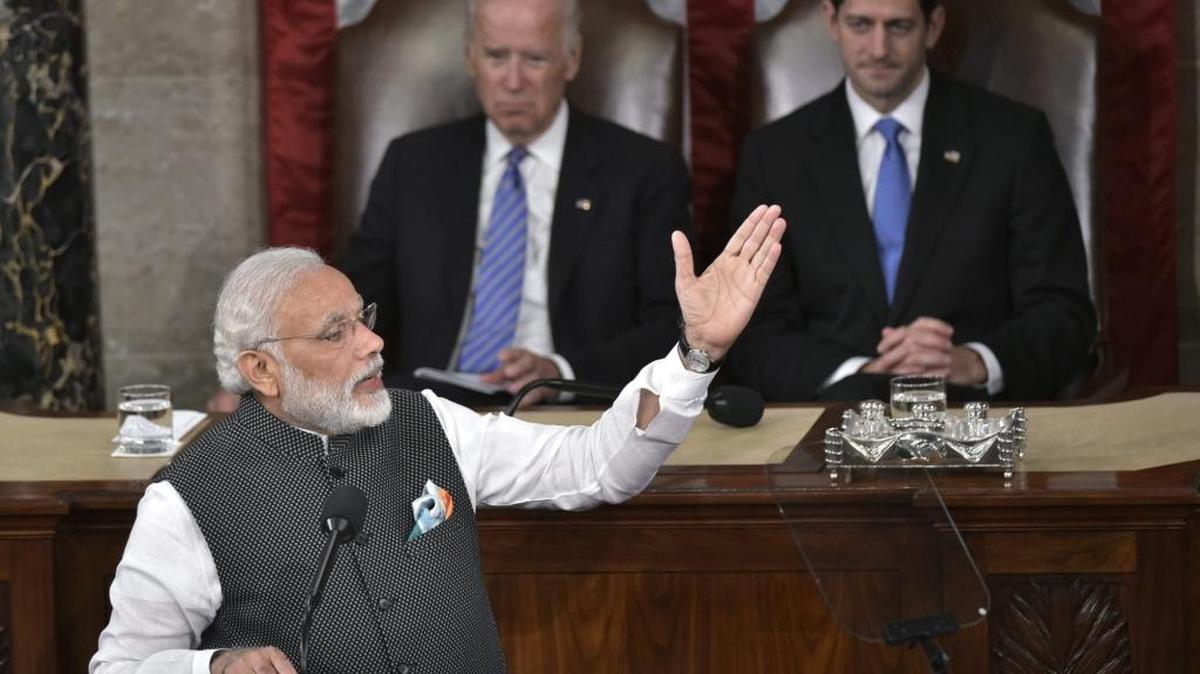 El primer ministro de la India Narendra Modi habla ante el Congreso el miércoles en Washington.