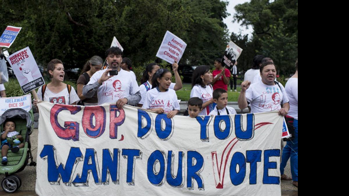 
El peso en las decisiones políticas de los hispanos en Estados Unidos se ha multiplicado en años recientes.


