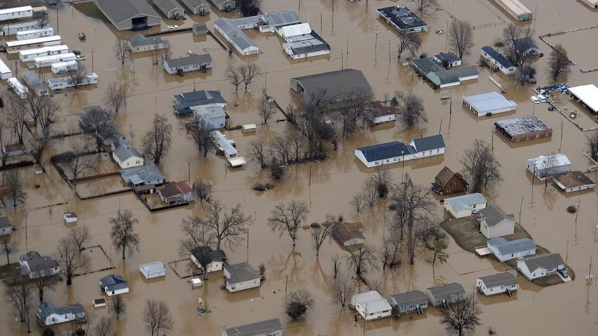 Los alrededores de San Luis son de los más afectados debido a que las lluvias se han dado en la confluencia de los ríos Mississippi y Missouri.
