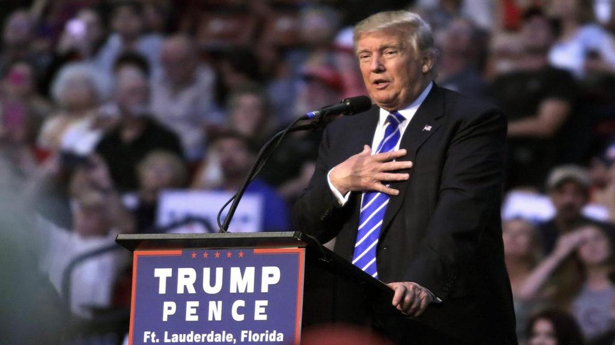 Foto del 10 de agosto del 2016 que muestra al candidato republicano Donald Trump durante un evento de campaña en Sunrise, Florida.