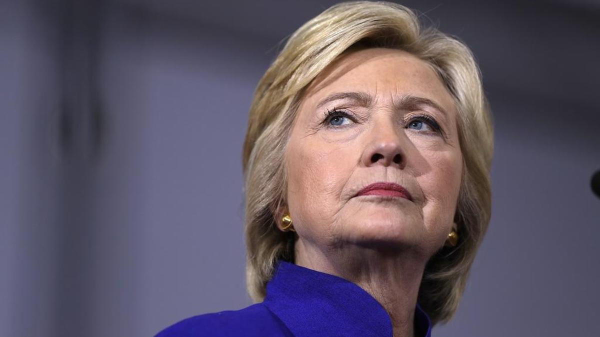 Hillary Clinton, programó un viaje a Charlotte ante las numerosas protestas y violentos disturbios que siguieron a la muerte del afroamericano Keith Lamont Scott.