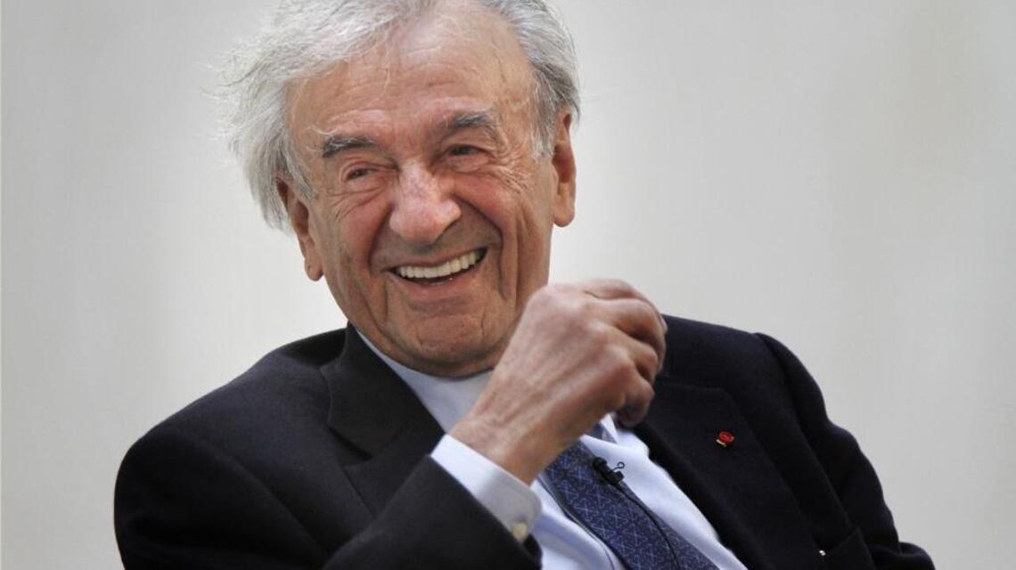 Elie Wiesel, el hombre que transformó su noche en luz para la humanidad