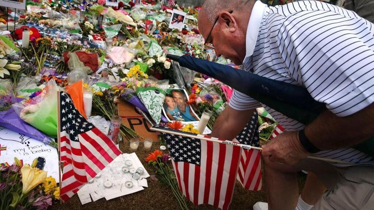 La ciudad de Orlando recordó el domingo 19 de junio a las 49 víctimas del ataque en un bar gay con vigilias y otros eventos, y en especial a los padres fallecidos por la matanza.