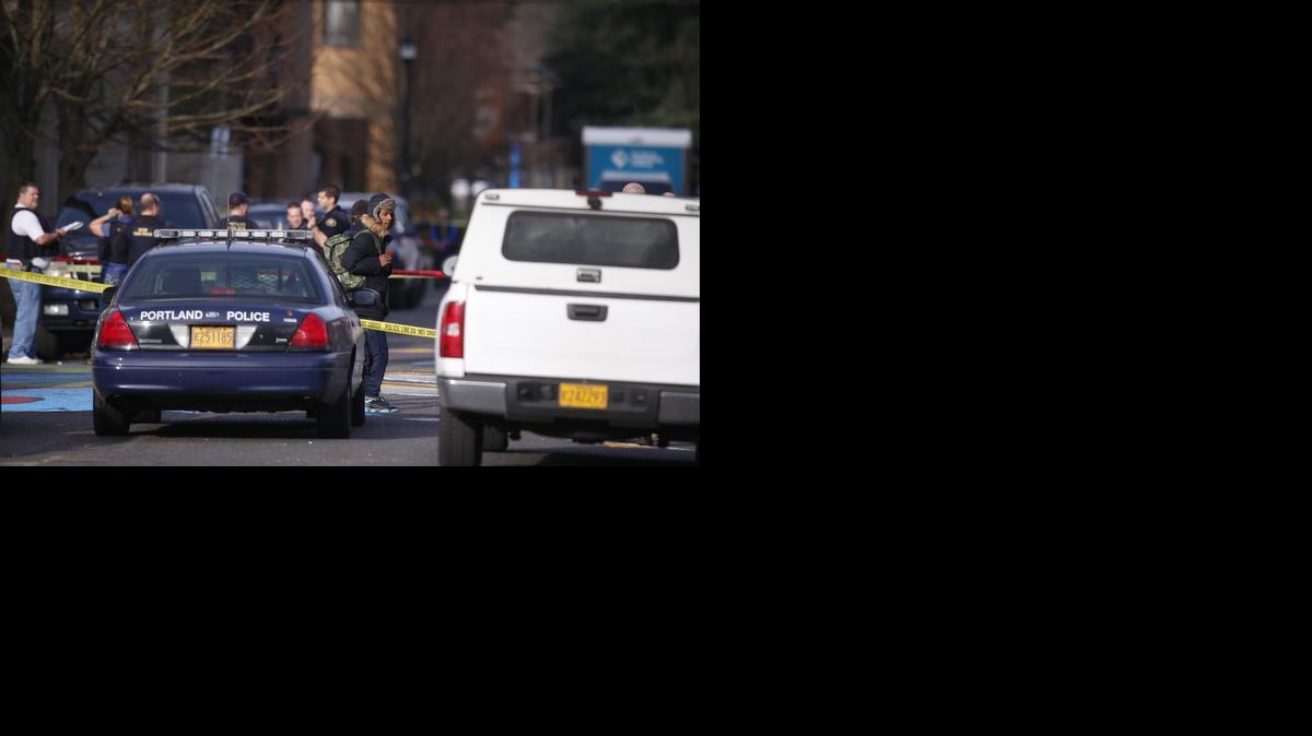 
Al menos tres personas resultaron el viernes heridas en un tiroteo en un centro de enseñanza secundaria de Portland, Oregón, según informaron los medios locales.
