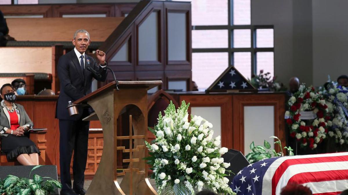 El ex presidente de los Estados Unidos, Barack Obama, habla durante el funeral del fallecido representante y líder de los Derechos Civiles John Lewis (D-GA) en el Capitolio del Estado en Atlanta, Georgia, el 30 de julio de 2020.
