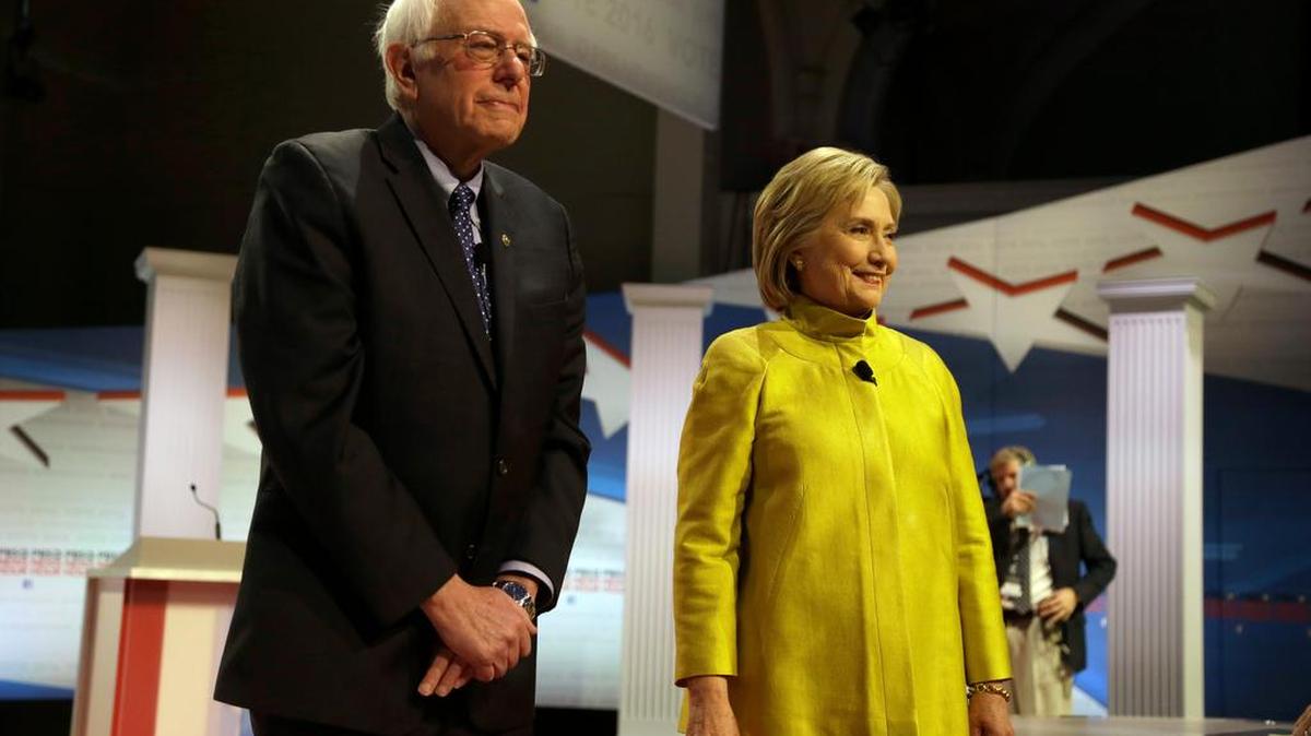 Los aspirantes demócratas a las presidenciales de Estados Unidos, Hillary Clinton y Bernie Sanders, chocaron este jueves en un nuevo debate.
