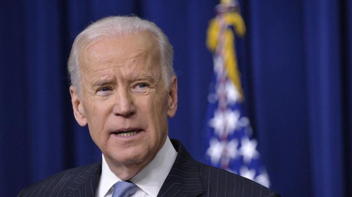En esta foto de archivo tomada el 13 de diciembre de 2016, el vicepresidente de los Estados Unidos, Joe Biden, habla durante una ceremonia en el Auditorio de la Corte Sur, junto a la Casa Blanca en Washington, DC.