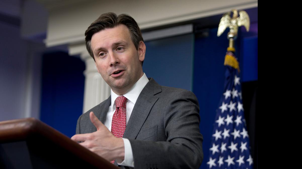 
El portavoz de la Casa Blanca, Josh Earnest. 

